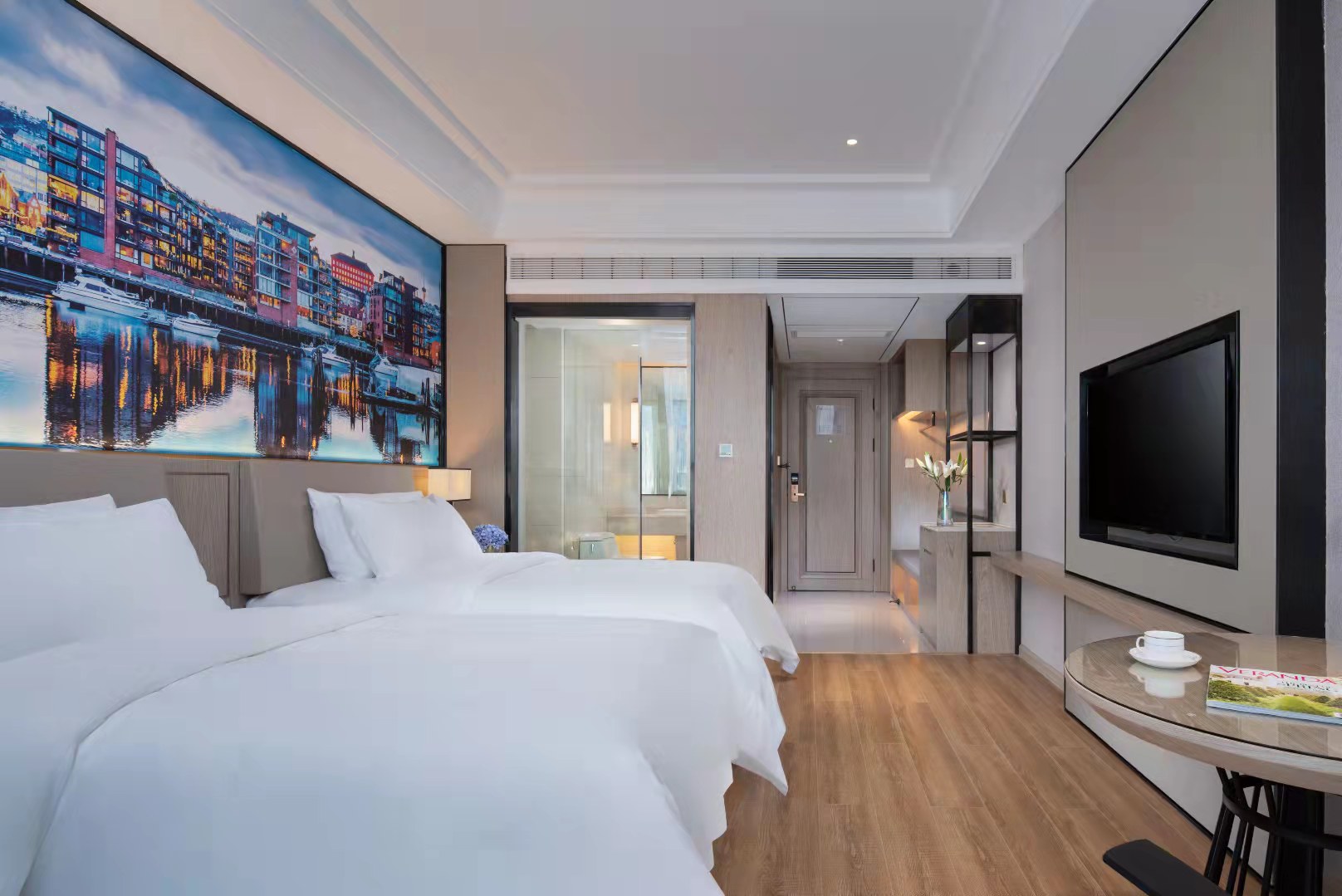 維也納國(guó)際酒店昆明南站綠地東海岸可樂(lè)村地鐵站店