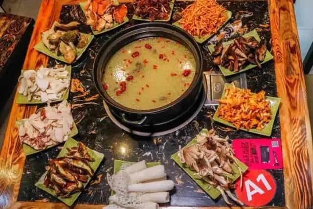 云南特色火鍋大盤點(diǎn)，你吃過幾個？    昆明傳媒公司