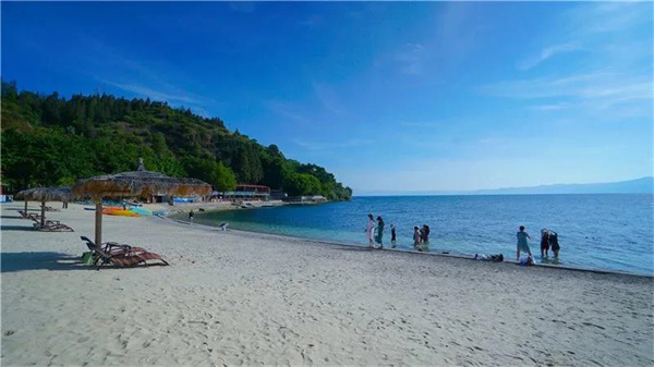 帶上你的另一半來云南邂逅絕美風景背后的愛情故事吧！